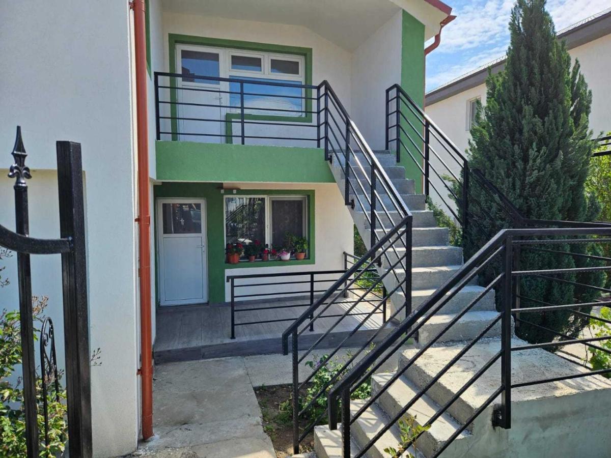 Muzicii 11 - Cozy Seaside Apartments Năvodari Kültér fotó