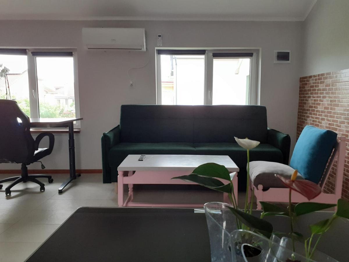 Muzicii 11 - Cozy Seaside Apartments Năvodari Kültér fotó
